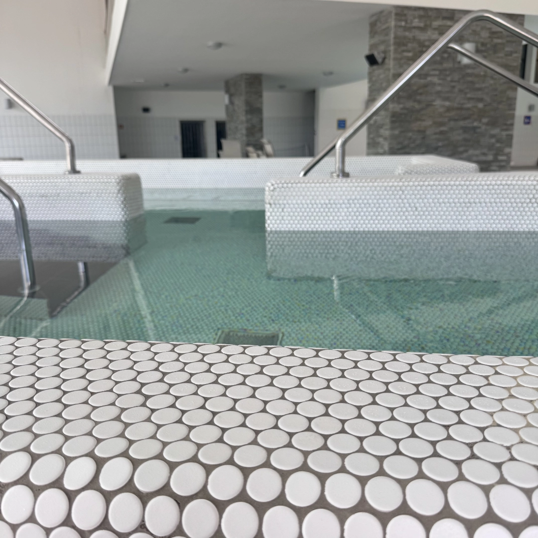 Hotel Arija – Bazenska keramika, Debeli rtič, Slovenija